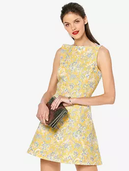 Выкройка: Платье с расклешенной юбкой