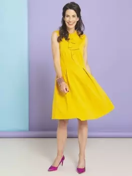 Выкройка: Платье с разрезом на спинке