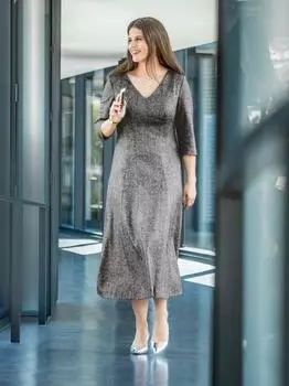 Выкройка: Платье с рельефными швами