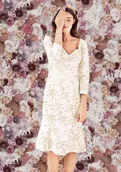 Выкройка: Платье с рельефными швами