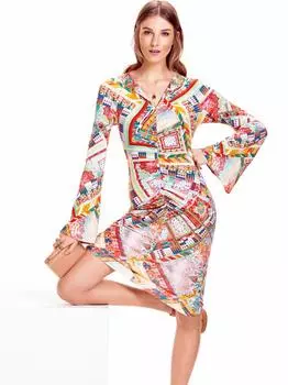 Выкройка: Платье с рукавами-раструбами