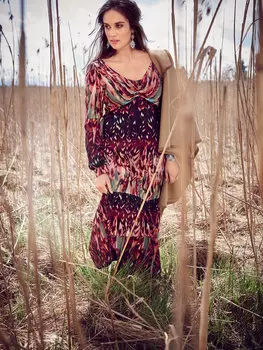 Выкройка: Платье с широким вырезом головины