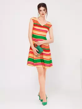 Выкройка: Платье с удлинённой линией плеч