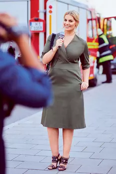 Выкройка: Платье с V-образным вырезом