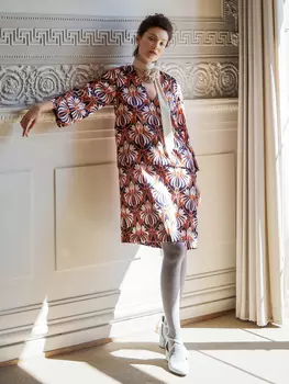 Выкройка: Платье с V -вырезом