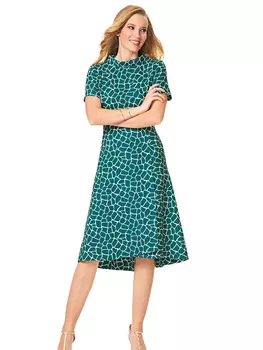 Выкройка: Платье с воротником-стойкой