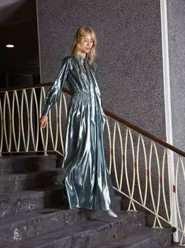 Выкройка: Платье с воротником-стойкой