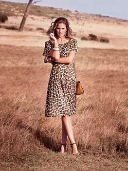 Выкройка: Платье с вырезом кармен