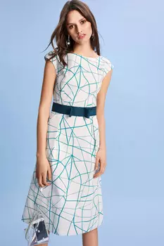 Выкройка: Платье с вырезом-лодочкой