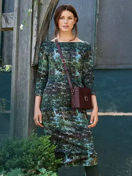 Выкройка: Платье с вырезом-лодочкой