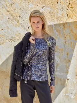 Выкройка: Пуловер с узкими рукавами