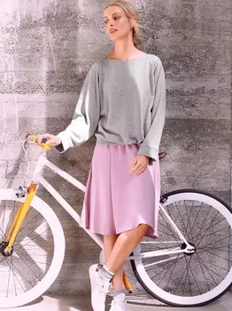 Выкройка: Пуловер с вырезом горловины лодочкой