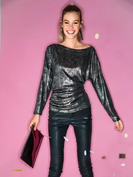 Выкройка: Пуловер с вырезом-лодочкой