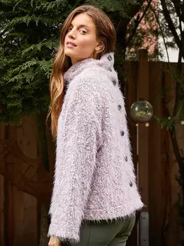 Выкройка: Пуловер с высокм воротником