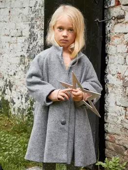 Выкройка: Расклешённое пальто для девочки