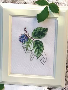 Выкройка: Схема вышивки «Ягодный сезон»