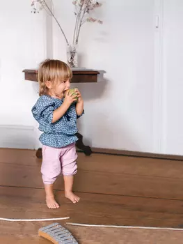 Выкройка: Штанишки для девочки