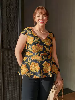 Выкройка: Топ-блузка из жаккарда