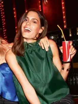 Выкройка: Топ с цельнокроеным воротником