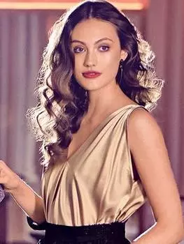 Выкройка: Топ с глубоким декольте