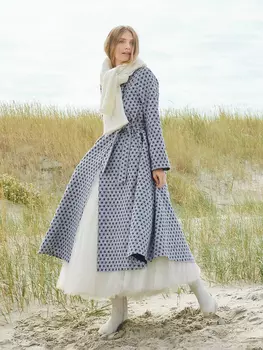 Выкройка: Тренчкот расклешенного силуэта