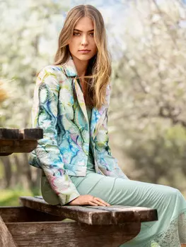 Выкройка: Жакет приталенного силуэта