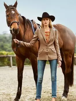 Выкройка: Жакет приталенного силуэта