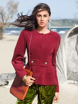 Выкройка: Жакет с цельнокроеной баской