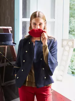 Выкройка: Жакет с рукавами-раструбами