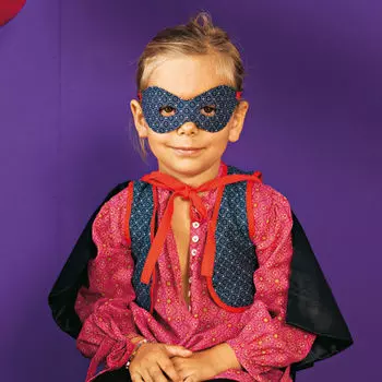 Выкройка: Жилет и маска (костюм малышки Зорро)