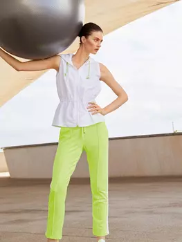 Выкройка: Жилет с капюшоном