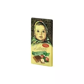 Шоколад с фундуком Аленка 100г