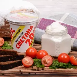 Сметана Ростагроэкспорт 20% 320г