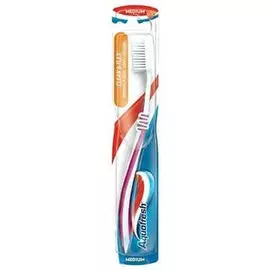 Зубная щетка Aquafresh Clean&amp;Flex