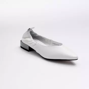 Белые туфли из эко-кожи Calipso