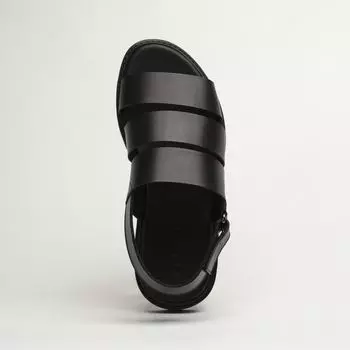 Черные кожаные сандалии Calipso
