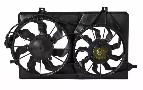 Электровентилятор охлаждения для автомобилей Приора (2 вент.) (с кожухом) (тип Halla) LUZAR