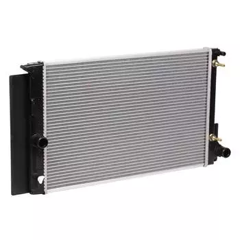 Радиатор охлаждения для автомобилей Corolla (07-)/Auris (09-) 1.6 4AT LUZAR