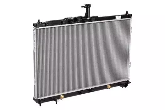 Радиатор охлаждения для автомобилей Hyundai H-1/Starex (07-) 2.5TD/2.4i LUZAR