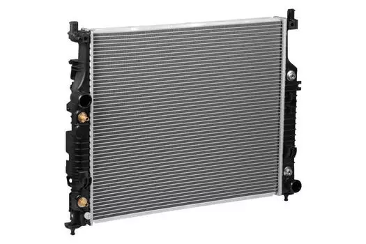 Радиатор охлаждения для автомобилей ML/GL (W164) (05-) AT LUZAR