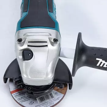 Угловая шлифовальная машина Makita GA418Z, 100 мм