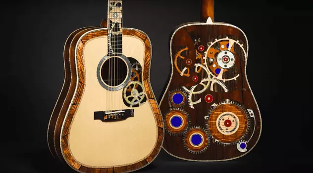 Акустическая гитара C.F. Martin D-200 Deluxe Acoustic Guitar