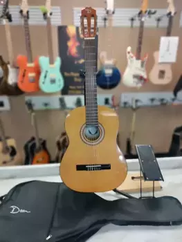 Акустическая гитара Dean CLASSICAL PACK W/GIG BAG, FOOT STOOL & TUNER