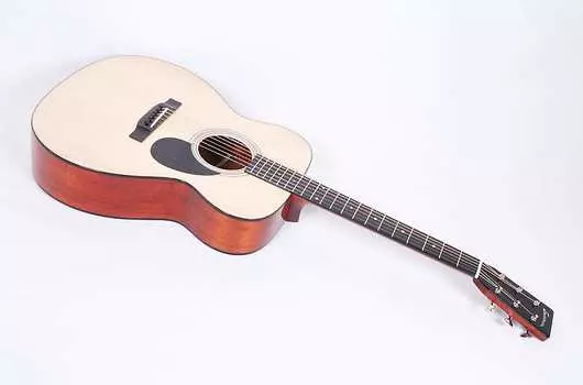 Акустическая гитара Eastman E10OME Mahogany Adirondack OM With LR Baggs Element & Case #55792 @ LA Guitar Sales