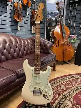 Акустическая гитара Fender Ventura 2019