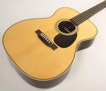 Акустическая гитара Martin Custom Shop OM Size 28 Style Modified V Neck Adirondack Top 2734705