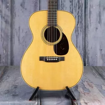 Акустическая гитара Martin OM-28, Natural