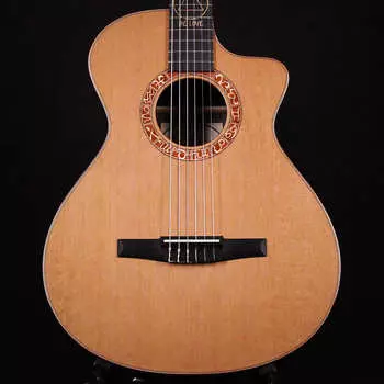 Акустическая гитара Taylor JMSM Jason Mraz Signature Nylon String Guitar Natural Red Cedar 2023