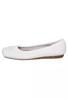 Балетки Clarks, белый