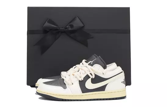 Баскетбольные кроссовки Air 1 Vintage женские с низким верхом, черный/белый Jordan